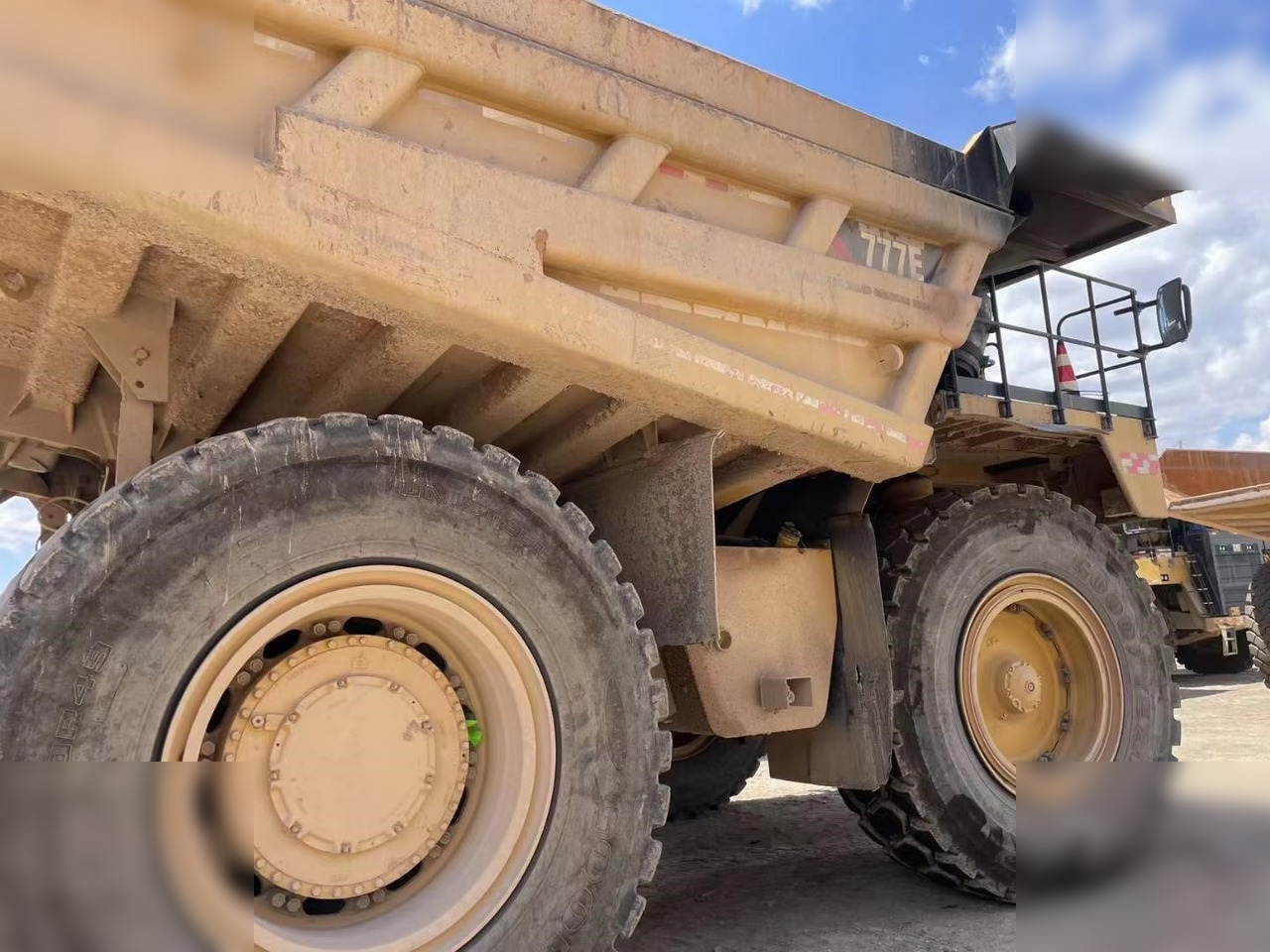 2018 CATERPILLAR 777E - Terränggående truck: bild 4 2018 CATERPILLAR 777E - Terränggående truck: bild 4