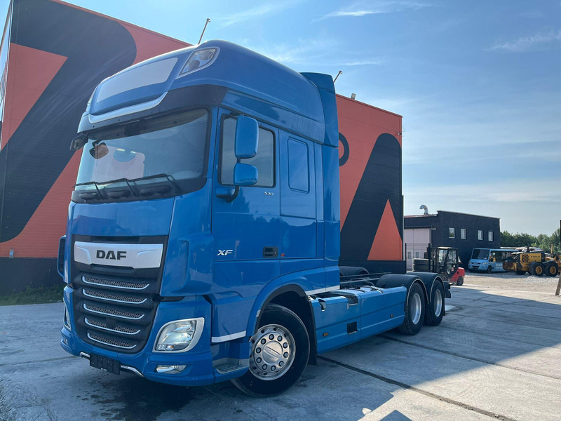 DAF XF 530 6x2 CHASSIS L=6120 mm - Chassi lastbil: bild 2 DAF XF 530 6x2 CHASSIS L=6120 mm - Chassi lastbil: bild 2