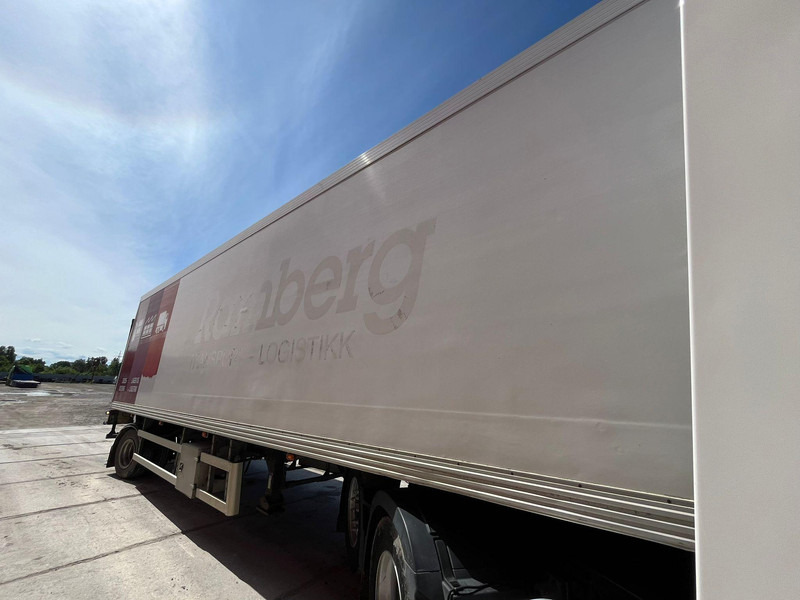 Ekeri L 1 BOX L=10976 mm - Skåp semitrailer: bild 4 Ekeri L 1 BOX L=10976 mm - Skåp semitrailer: bild 4