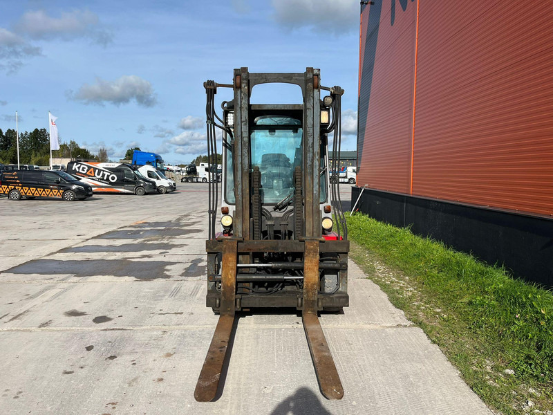 Kalmar DCD 55-6 H Rated capacity: 5500 kg / Lifting height: 3500 mm - Dieseltruck: bild 3 Kalmar DCD 55-6 H Rated capacity: 5500 kg / Lifting height: 3500 mm - Dieseltruck: bild 3
