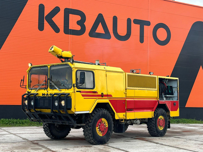 MAN DAF 14.440 4x4 Rosenbauer R280HN2 / 2800 l/min - 15 bar / 300 l/min - 40 bar / tanks 178 + 1546 l - Släck/ Räddningsvagn: bild 1 MAN DAF 14.440 4x4 Rosenbauer R280HN2 / 2800 l/min - 15 bar / 300 l/min - 40 bar / tanks 178 + 1546 l - Släck/ Räddningsvagn: bild 1