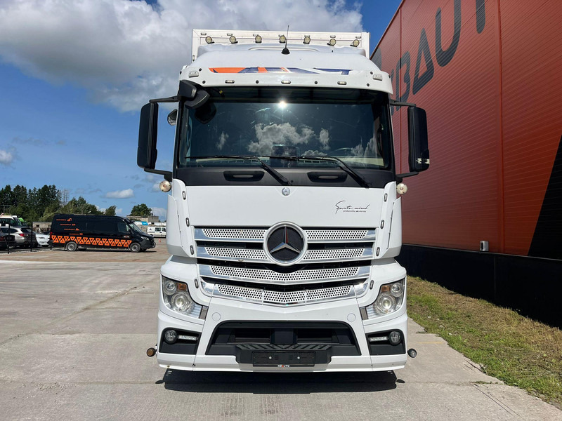 Mercedes-Benz Actros 2551 6x2*4 BOX L=7401mm - Lastbil med skåp: bild 3 Mercedes-Benz Actros 2551 6x2*4 BOX L=7401mm - Lastbil med skåp: bild 3
