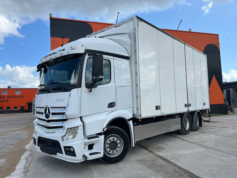 Mercedes-Benz Actros 2551 6x2*4 BOX L=7401mm - Lastbil med skåp: bild 2 Mercedes-Benz Actros 2551 6x2*4 BOX L=7401mm - Lastbil med skåp: bild 2