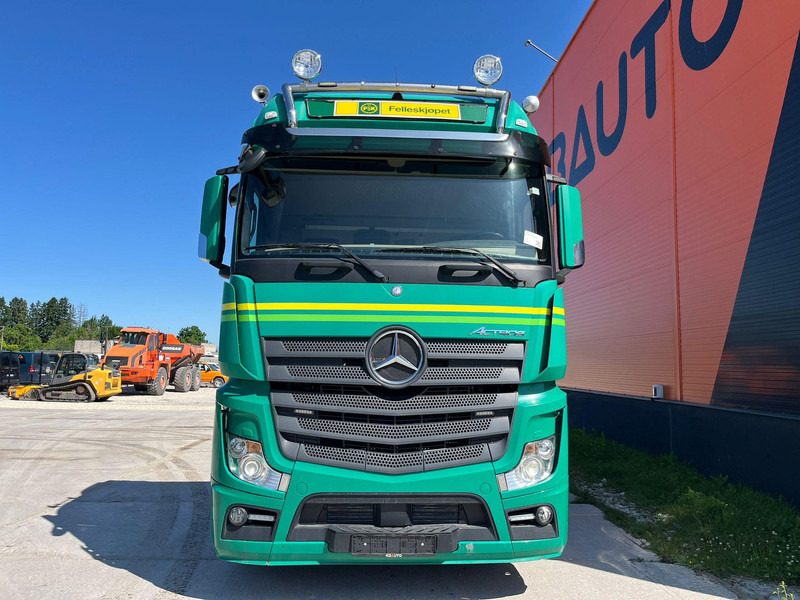 Mercedes-Benz Actros 3563 8x4*4 RETARDER / CHASSIS L=7358 mm - Chassi lastbil: bild 2 Mercedes-Benz Actros 3563 8x4*4 RETARDER / CHASSIS L=7358 mm - Chassi lastbil: bild 2