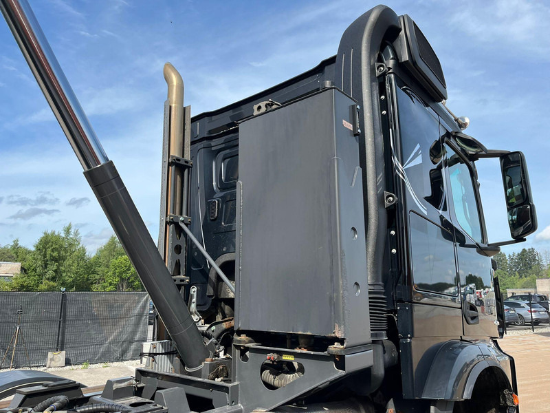 Tippbil lastbil Mercedes-Benz Arocs 3253 8x4 RETARDER / SNOW PLOW EQUIPMENT: bild 16