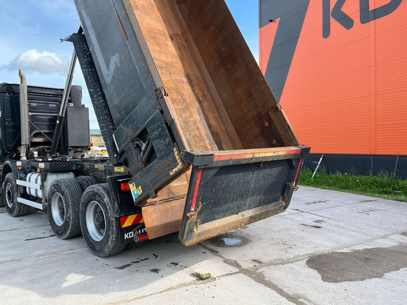 Tippbil lastbil Mercedes-Benz Arocs 3253 8x4 RETARDER / SNOW PLOW EQUIPMENT: bild 12