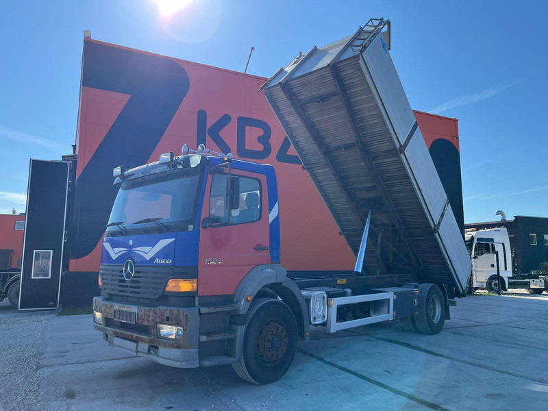 Mercedes-Benz Atego 1828 4x2 FULL STEEL / BOX L=6481 mm - Tippbil lastbil: bild 2 Mercedes-Benz Atego 1828 4x2 FULL STEEL / BOX L=6481 mm - Tippbil lastbil: bild 2