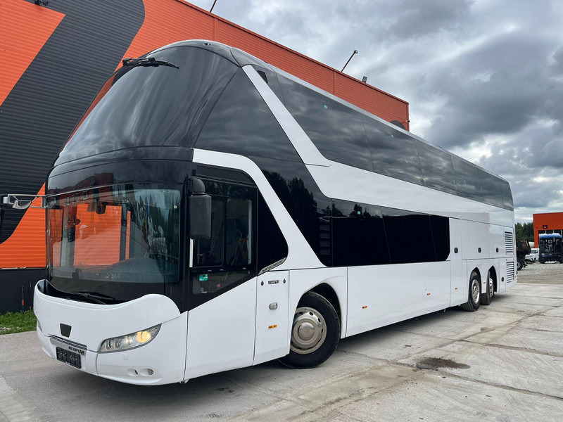 Neoplan SKYLINER L 6x2*4 77 SEATS / AC / AUXILIARY HEATING / WC - Dubbeldäckare buss: bild 3 Neoplan SKYLINER L 6x2*4 77 SEATS / AC / AUXILIARY HEATING / WC - Dubbeldäckare buss: bild 3