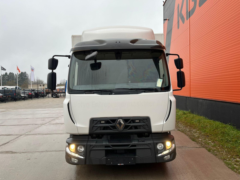 Renault D12 4x2 WORKSHOP ON WHEELS / FASSI M30A.13 / BOX L=4459 mm - Lastbil med skåp: bild 2 Renault D12 4x2 WORKSHOP ON WHEELS / FASSI M30A.13 / BOX L=4459 mm - Lastbil med skåp: bild 2