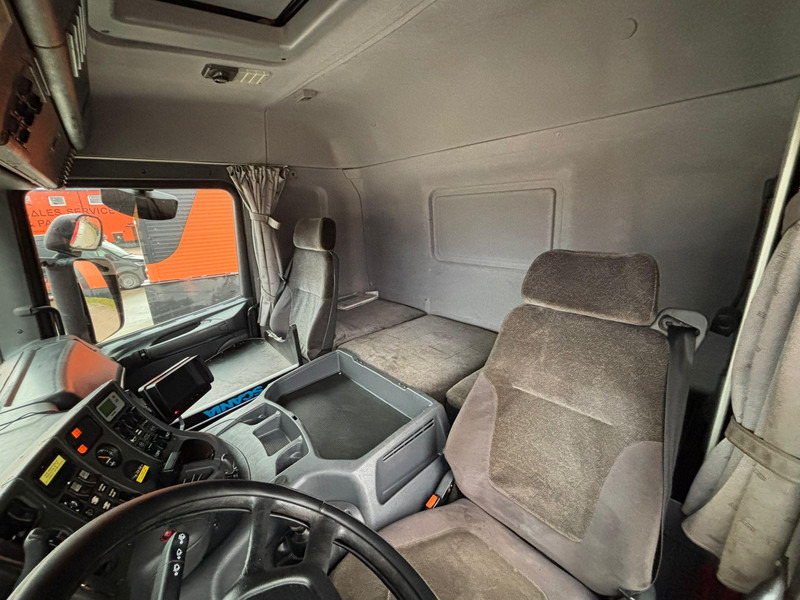 Sugbil Scania P 124 6x2*4 KORP&SON / TANK 8000 l / VACUUM Wittig RFW260 / PRESSURE Uraca DK716 140 bar / 400 l/min: bild 20 Sugbil Scania P 124 6x2*4 KORP&SON / TANK 8000 l / VACUUM Wittig RFW260 / PRESSURE Uraca DK716 140 bar / 400 l/min: bild 20