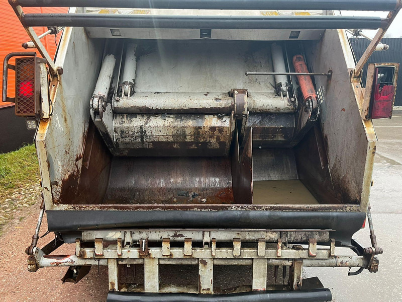 Sopbil Scania P 320 6x2*4 NTM KG-2K 18 m3: bild 12 Sopbil Scania P 320 6x2*4 NTM KG-2K 18 m3: bild 12