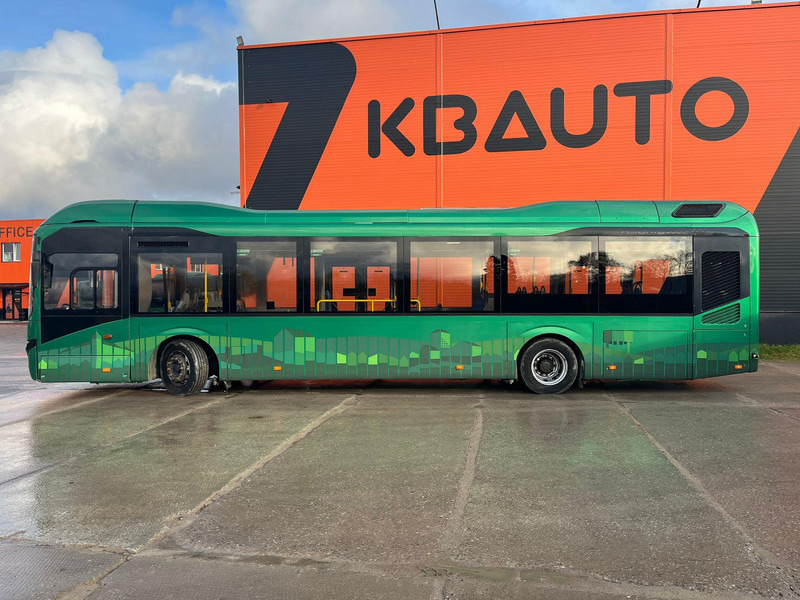 Volvo B5LH 7900 4x2 HYBRID / AC / AUXILIARY HEATING / WHEELCHAIR RAMP - Stadsbuss: bild 4 Volvo B5LH 7900 4x2 HYBRID / AC / AUXILIARY HEATING / WHEELCHAIR RAMP - Stadsbuss: bild 4