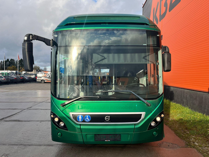 Volvo B5LH 7900 4x2 HYBRID / AC / AUXILIARY HEATING / WHEELCHAIR RAMP - Stadsbuss: bild 2 Volvo B5LH 7900 4x2 HYBRID / AC / AUXILIARY HEATING / WHEELCHAIR RAMP - Stadsbuss: bild 2