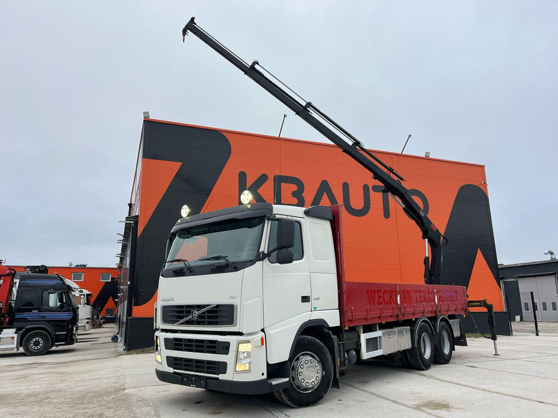 Volvo FH 440 6x2 HIAB 122D-3 / PLATFORM L=7045 mm - Flakbil, Kranbil: bild 1 Volvo FH 440 6x2 HIAB 122D-3 / PLATFORM L=7045 mm - Flakbil, Kranbil: bild 1