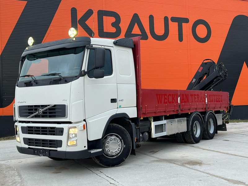 Volvo FH 440 6x2 HIAB 122D-3 / PLATFORM L=7045 mm - Flakbil, Kranbil: bild 2 Volvo FH 440 6x2 HIAB 122D-3 / PLATFORM L=7045 mm - Flakbil, Kranbil: bild 2
