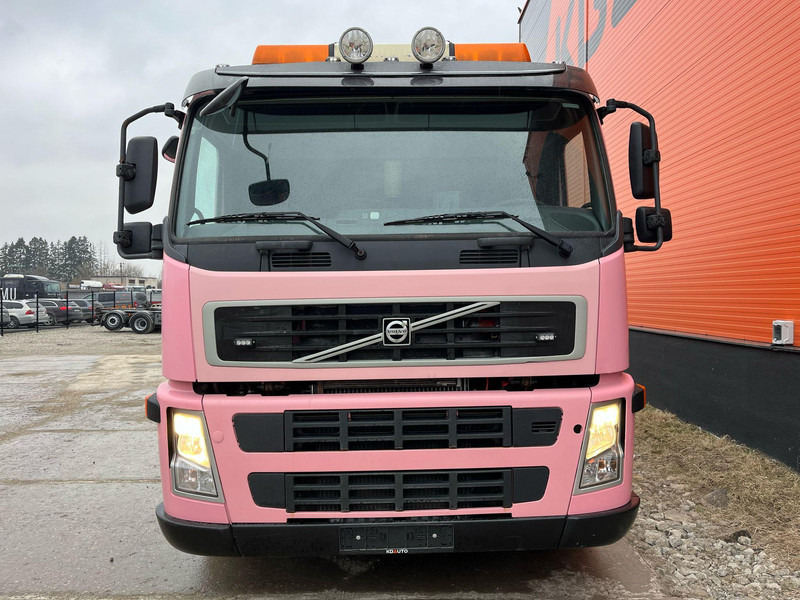 Volvo FM 330 6x2 TANK 14000 l / VACUUM JUROP PR 200 - Sugbil: bild 2 Volvo FM 330 6x2 TANK 14000 l / VACUUM JUROP PR 200 - Sugbil: bild 2