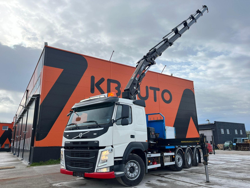 Volvo FM 460 8x2*6 HIAB 302E-6 / PLATFORM L=6721 mm - Flakbil, Kranbil: bild 1 Volvo FM 460 8x2*6 HIAB 302E-6 / PLATFORM L=6721 mm - Flakbil, Kranbil: bild 1