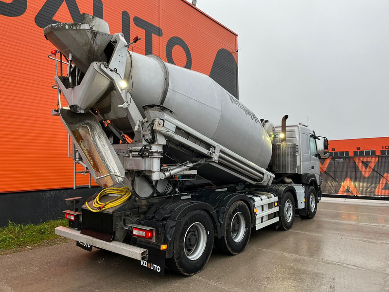 Volvo FMX 500 8x4 SARAKA HR-11 / 10 m3 + CHUTE 10 m / TANDEM AXLE LIFT - Betongbil: bild 5 Volvo FMX 500 8x4 SARAKA HR-11 / 10 m3 + CHUTE 10 m / TANDEM AXLE LIFT - Betongbil: bild 5