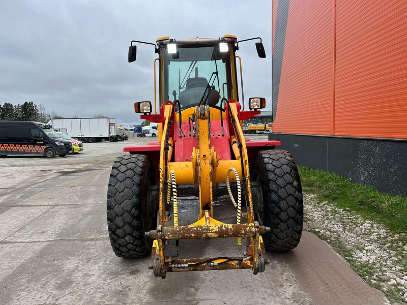 Volvo L 30 B-Z/X 4x4 AC / QUICK COUPLER - Hjullastare: bild 3 Volvo L 30 B-Z/X 4x4 AC / QUICK COUPLER - Hjullastare: bild 3