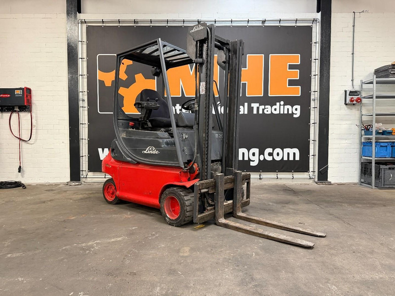 Linde E20P-02 - Eltruck: bild 1 Linde E20P-02 - Eltruck: bild 1
