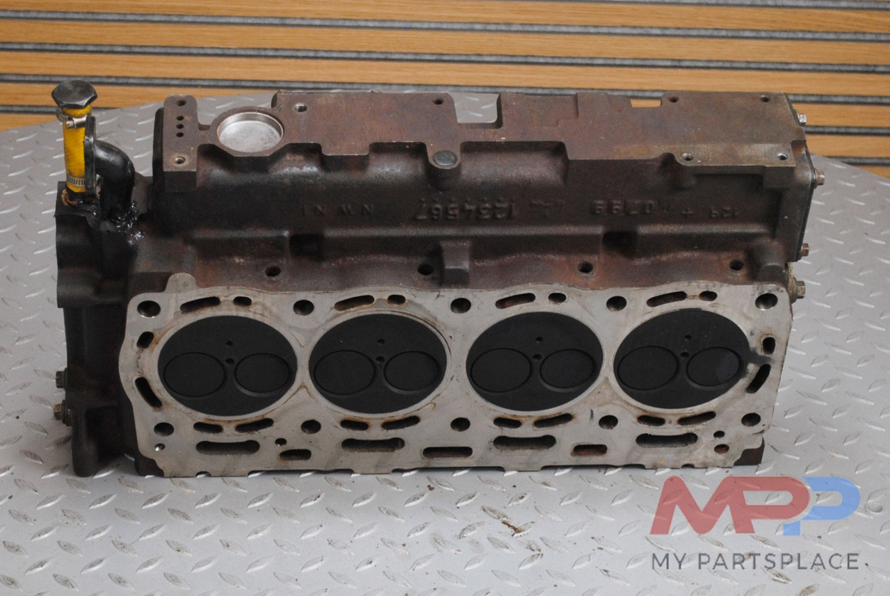 Perkins Cilinderkop Perkins 1104 - Huvudenhet: bild 2 Perkins Cilinderkop Perkins 1104 - Huvudenhet: bild 2