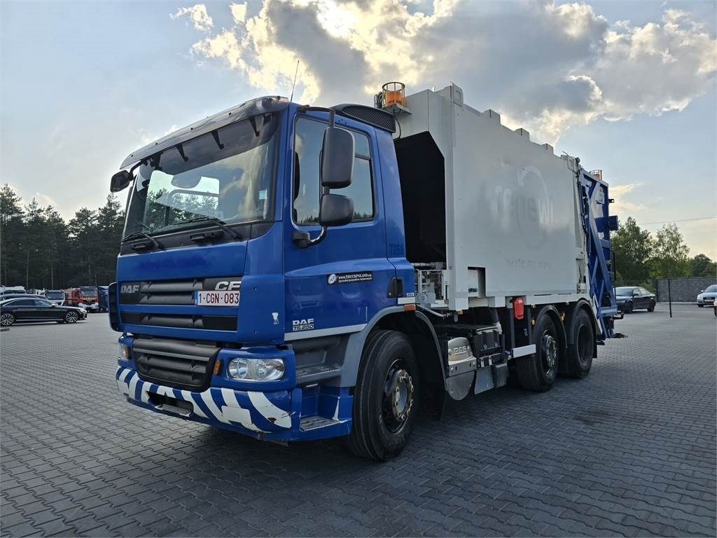 DAF LF 2011 MOL PUSHER 2000 Garbage Truck  - Sopbil: bild 2 DAF LF 2011 MOL PUSHER 2000 Garbage Truck  - Sopbil: bild 2
