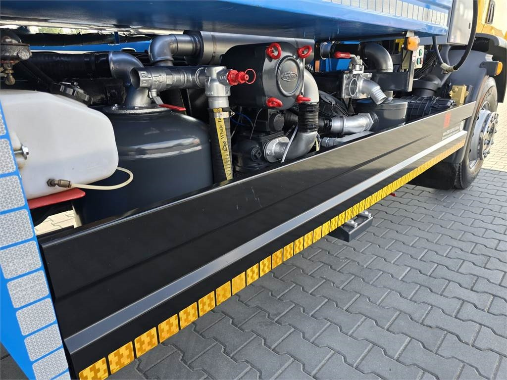 Sugbil DAF WHALE 2012 WUKO for the collection of liquid waste: bild 21 Sugbil DAF WHALE 2012 WUKO for the collection of liquid waste: bild 21