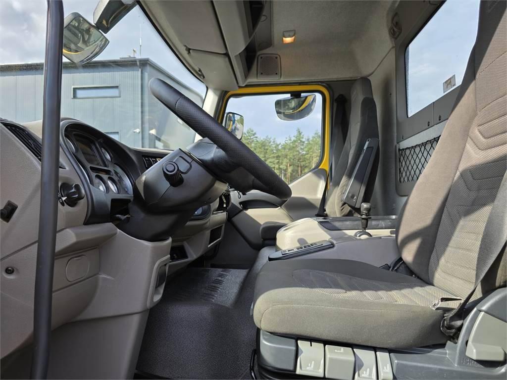 Sugbil DAF WHALE 2012 WUKO for the collection of liquid waste: bild 32 Sugbil DAF WHALE 2012 WUKO for the collection of liquid waste: bild 32