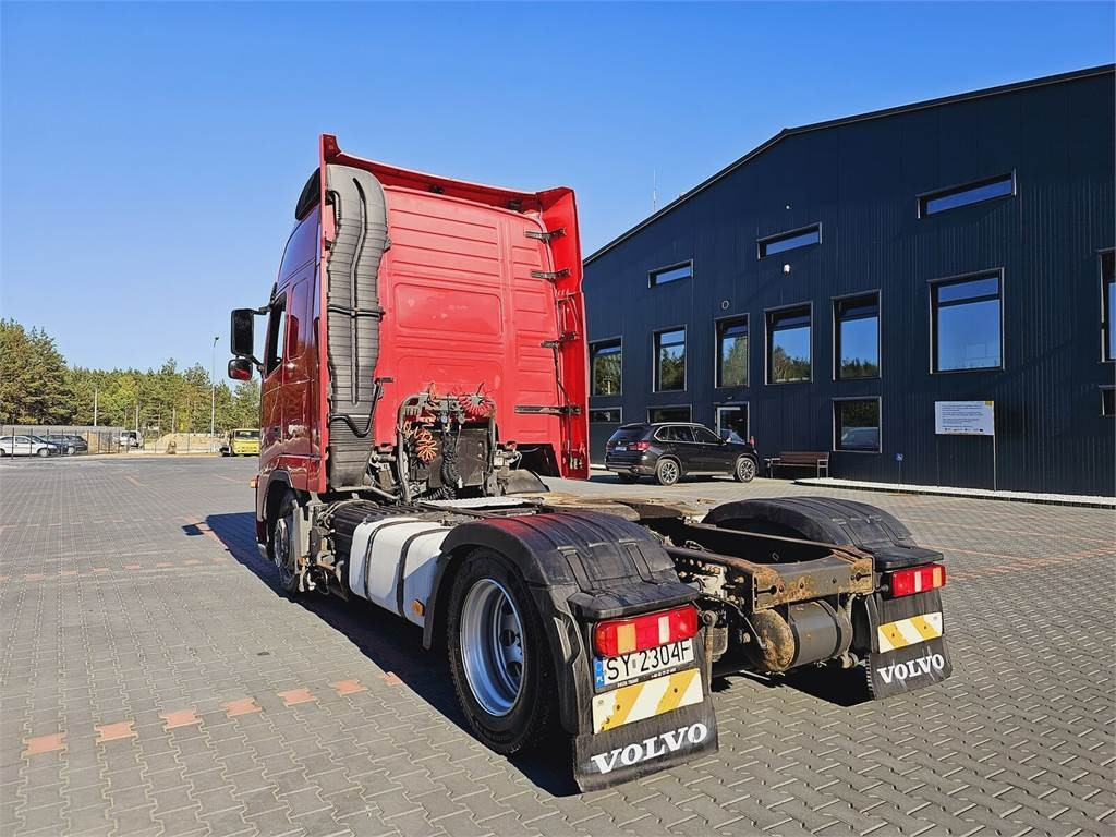 Volvo FH13 XXL MANUAL 420 EURO 5 2011 r MEGA LOW DECK - Dragbil: bild 4 Volvo FH13 XXL MANUAL 420 EURO 5 2011 r MEGA LOW DECK - Dragbil: bild 4