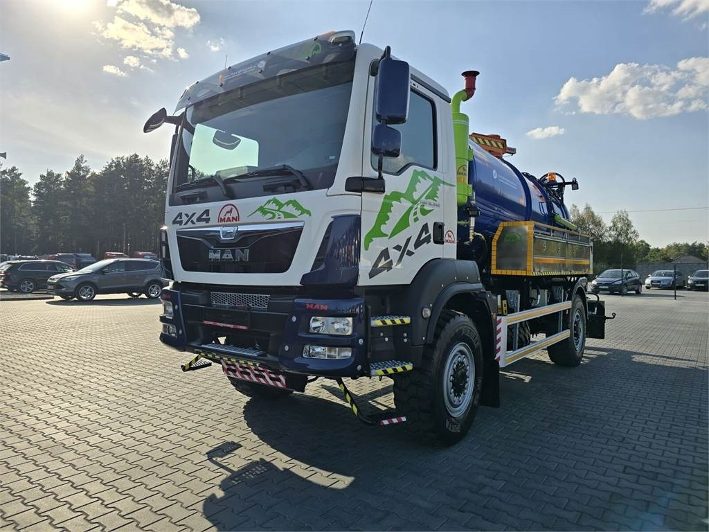 MAN TGM 4x4 GAMON PW8 for collecting liquid waste sepa - Sugbil: bild 3 MAN TGM 4x4 GAMON PW8 for collecting liquid waste sepa - Sugbil: bild 3