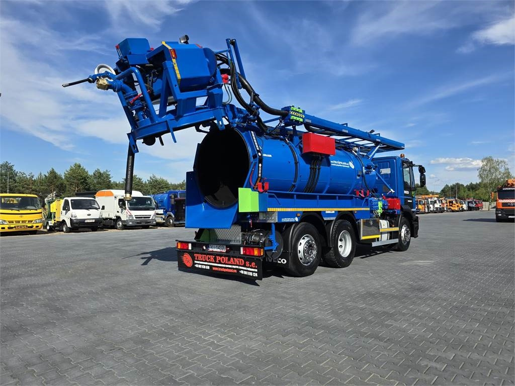 Iveco WUKO MULLER KOMBI FOR CHANNEL CLEANING - Utility/ Specialfordon: bild 1 Iveco WUKO MULLER KOMBI FOR CHANNEL CLEANING - Utility/ Specialfordon: bild 1