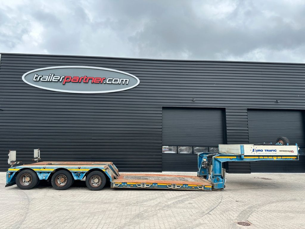 Faymonville Tiefbett / ausziehbar Faymonville Tiefbett / ausziehbar - Låg lastare semitrailer: bild 1 Faymonville Tiefbett / ausziehbar Faymonville Tiefbett / ausziehbar - Låg lastare semitrailer: bild 1