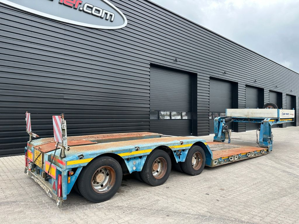 Faymonville Tiefbett / ausziehbar Faymonville Tiefbett / ausziehbar - Låg lastare semitrailer: bild 2 Faymonville Tiefbett / ausziehbar Faymonville Tiefbett / ausziehbar - Låg lastare semitrailer: bild 2