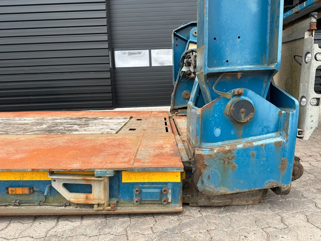 Faymonville Tiefbett / ausziehbar Faymonville Tiefbett / ausziehbar - Låg lastare semitrailer: bild 4 Faymonville Tiefbett / ausziehbar Faymonville Tiefbett / ausziehbar - Låg lastare semitrailer: bild 4