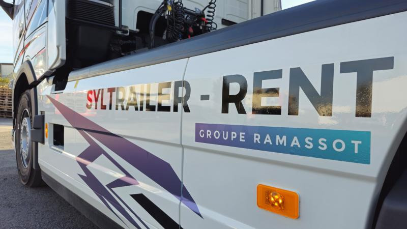 Volvo FH 500 AERO Globetrotter XXL (Location / Rent) - Dragbil: bild 5 Volvo FH 500 AERO Globetrotter XXL (Location / Rent) - Dragbil: bild 5