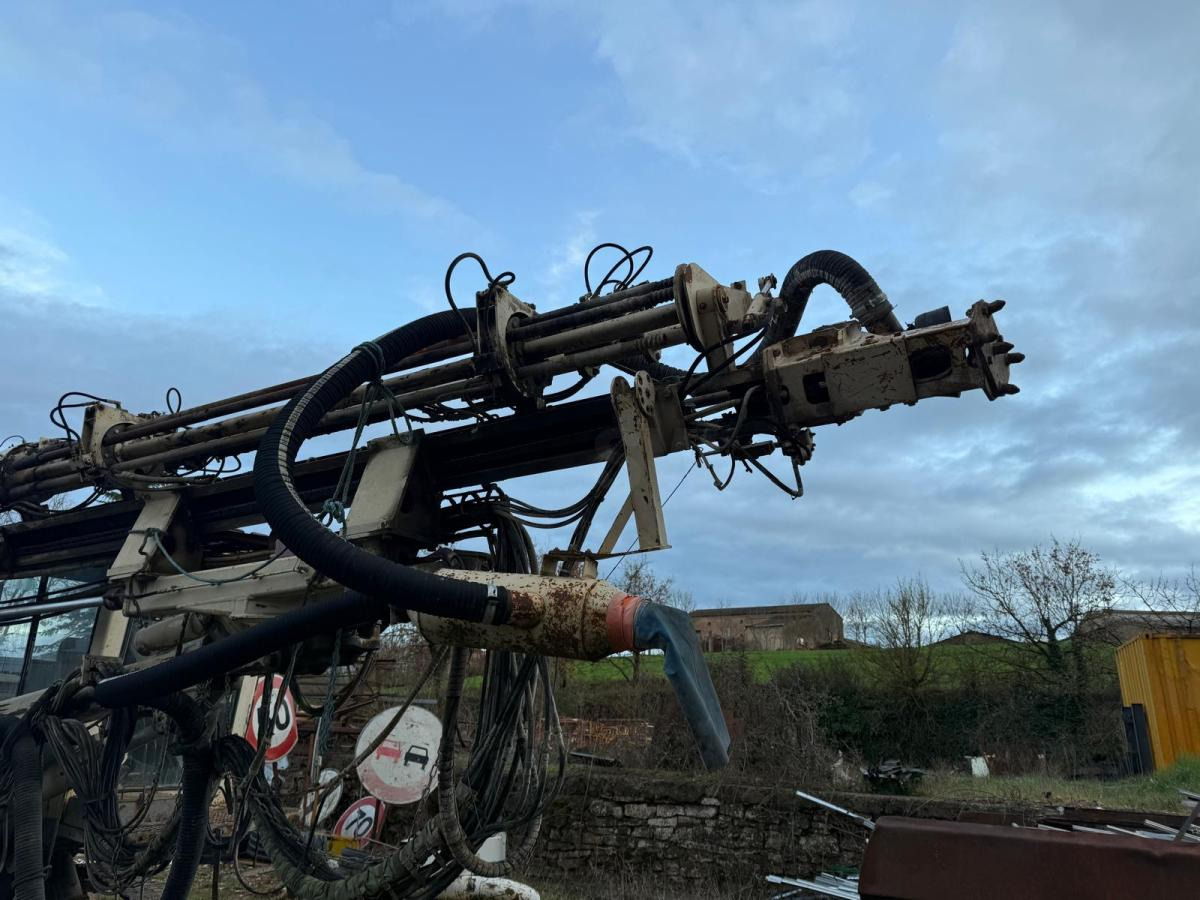 Furukawa HCR900 ED - Borrmaskin: bild 4 Furukawa HCR900 ED - Borrmaskin: bild 4