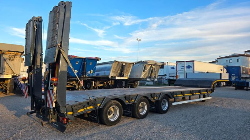 INVEPE-JOLUSO SR329 CNN600 - Låg lastare semitrailer: bild 1 INVEPE-JOLUSO SR329 CNN600 - Låg lastare semitrailer: bild 1