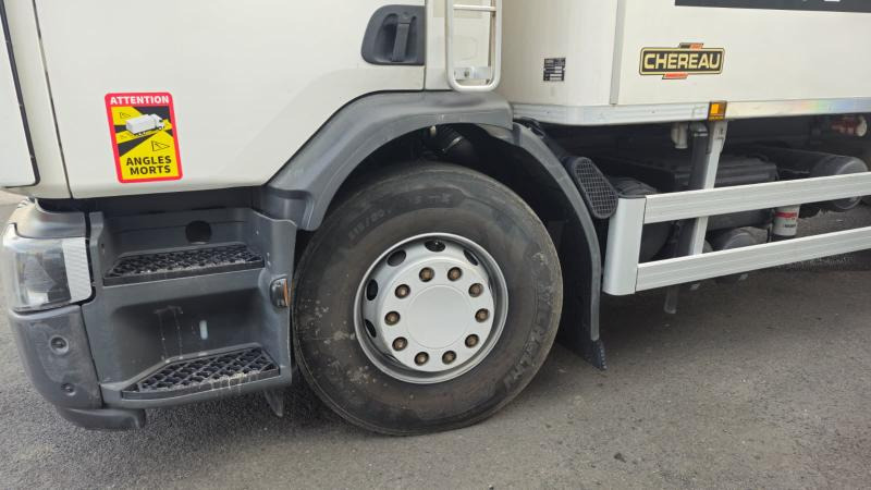 Renault D WIDE - Kylbil lastbil: bild 4 Renault D WIDE - Kylbil lastbil: bild 4