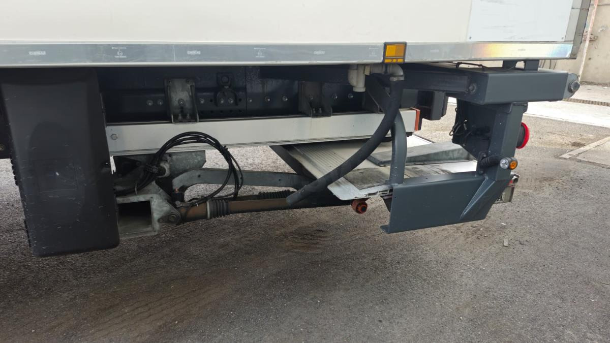 Renault D WIDE - Kylbil lastbil: bild 5 Renault D WIDE - Kylbil lastbil: bild 5