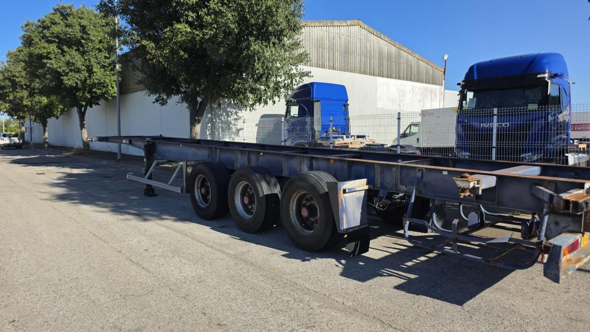 Samro SR3D34MOD - Containerbil/ Växelflak semitrailer: bild 1 Samro SR3D34MOD - Containerbil/ Växelflak semitrailer: bild 1