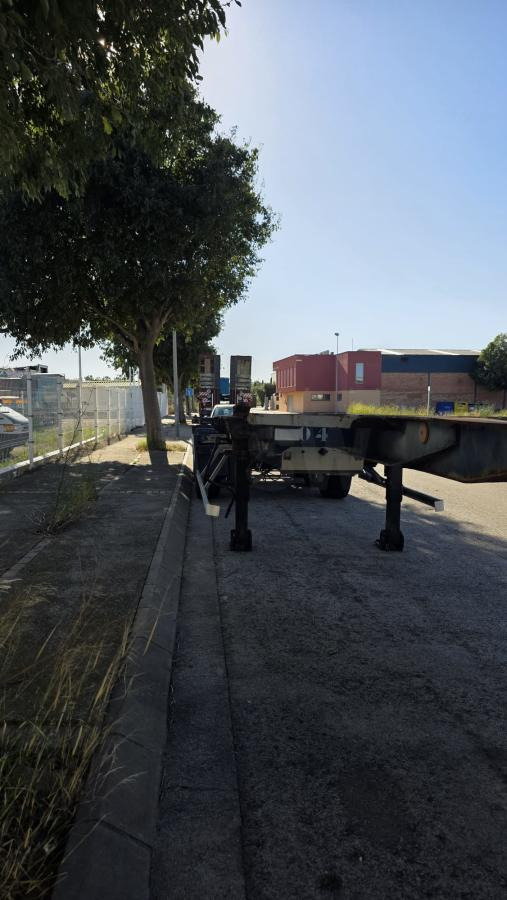 Samro SR3D34MOD - Containerbil/ Växelflak semitrailer: bild 3 Samro SR3D34MOD - Containerbil/ Växelflak semitrailer: bild 3