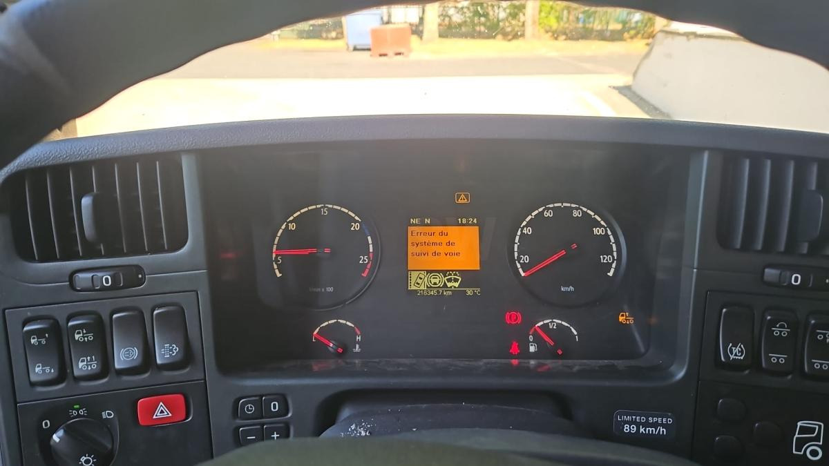 Scania P 320 - Kylbil lastbil: bild 4 Scania P 320 - Kylbil lastbil: bild 4