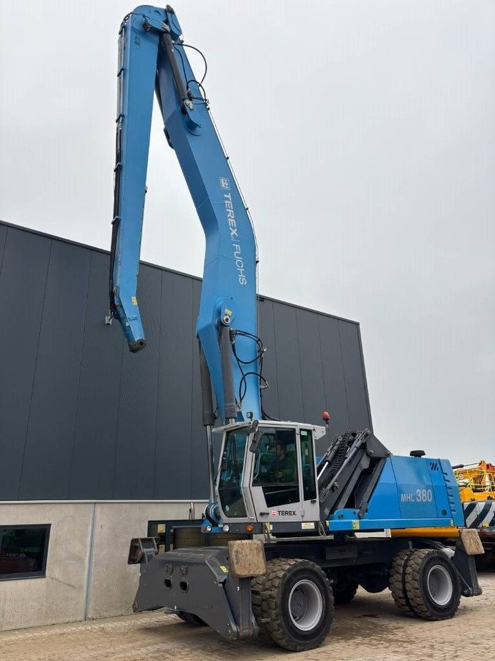 Fuchs MHL 380 -- only 6650 real working hours - Materialhanterare: bild 2 Fuchs MHL 380 -- only 6650 real working hours - Materialhanterare: bild 2