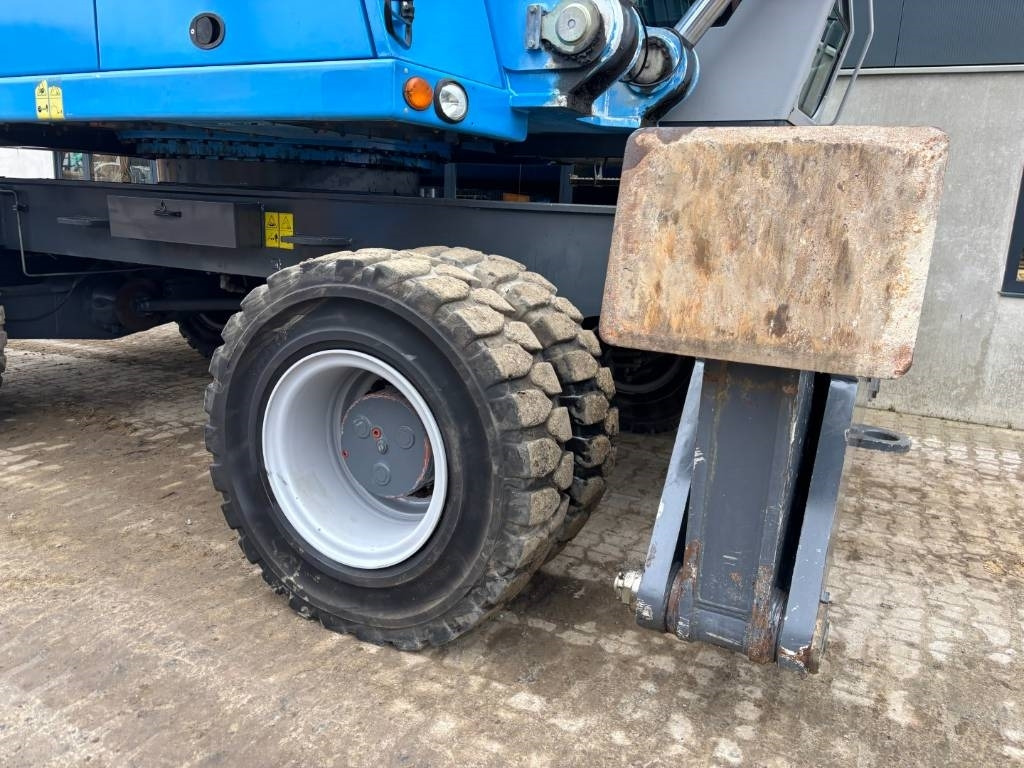 Materialhanterare Fuchs MHL 380 -- only 6650 real working hours: bild 30