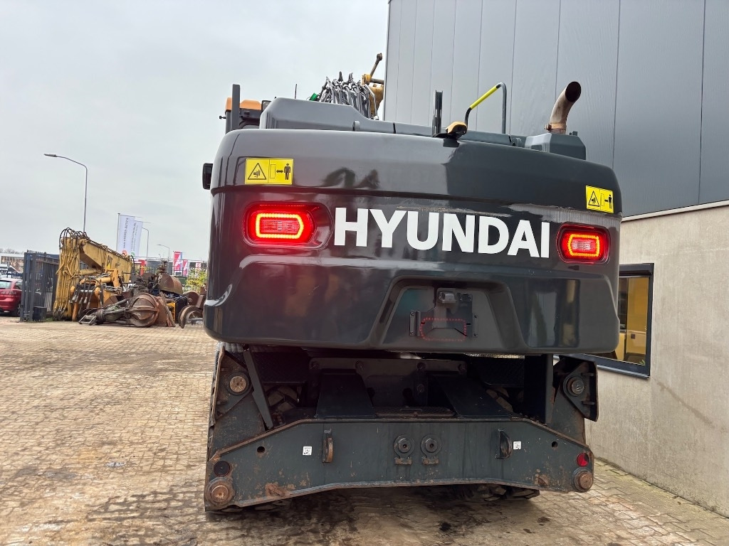 Hyundai HW 210 A - HW210 - R210W - HW180 - Grävmaskin på däck: bild 4 Hyundai HW 210 A - HW210 - R210W - HW180 - Grävmaskin på däck: bild 4