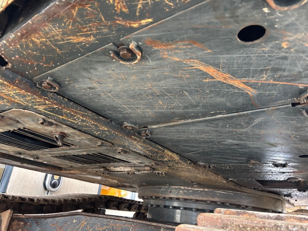 Bandgrävare Hyundai HX 300 L - HX300 - HX300L: bild 31 Bandgrävare Hyundai HX 300 L - HX300 - HX300L: bild 31