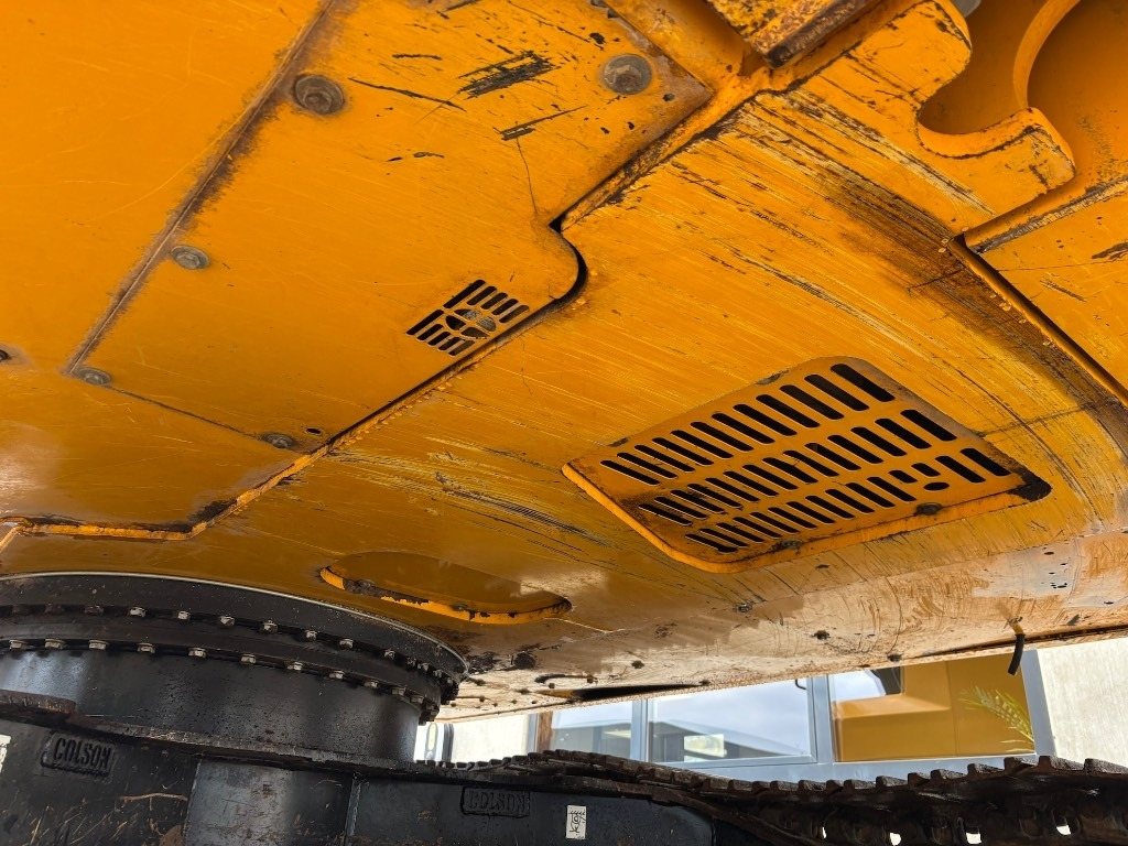 Bandgrävare JCB 220 XL 4F -- 220X lc -- 220 X LC: bild 25