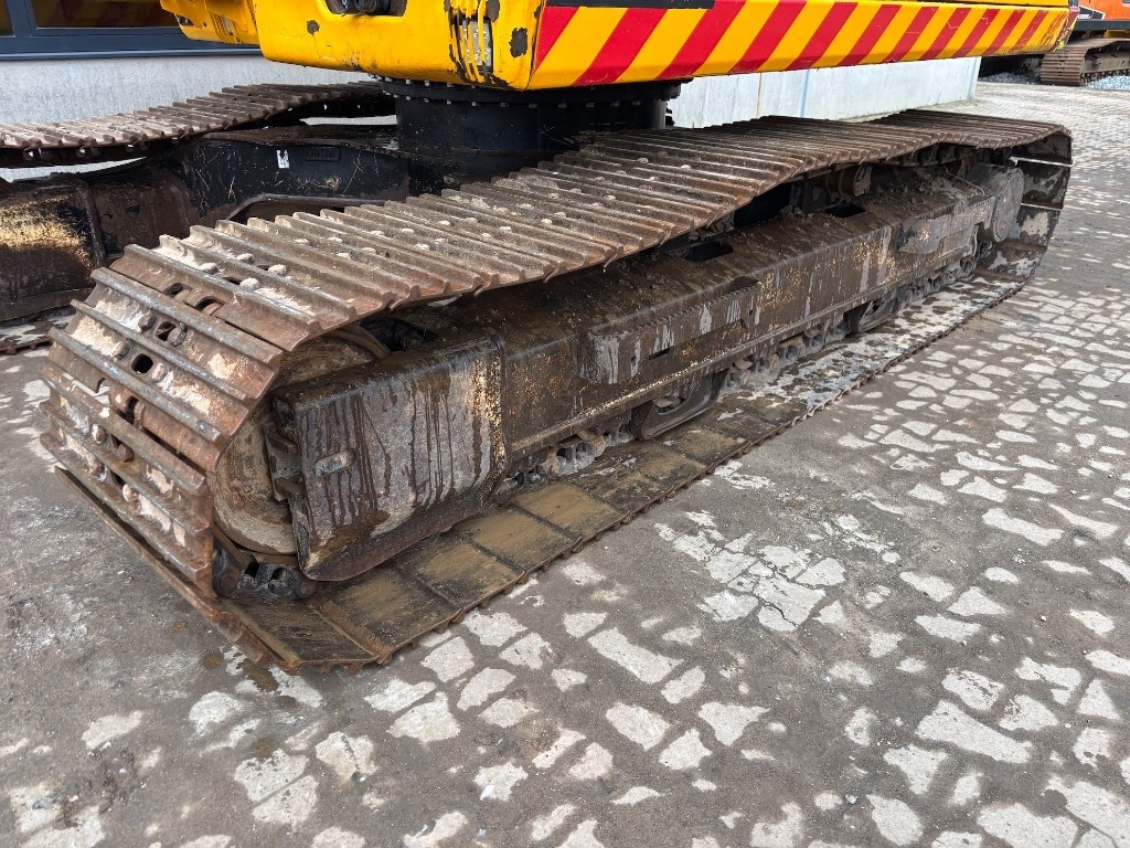 Bandgrävare JCB 220 XL 4F -- 220X lc -- 220 X LC: bild 33