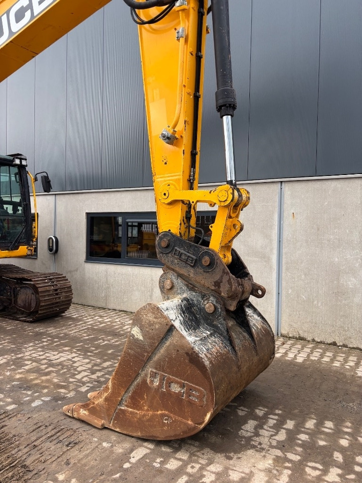 Bandgrävare JCB 220 XL 4F -- 220X lc -- 220 X LC: bild 10
