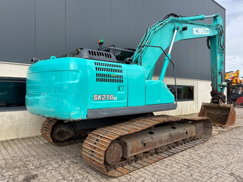 Kobelco SK 210 LC-10 - SK210 - SK 210 - Bandgrävare: bild 5 Kobelco SK 210 LC-10 - SK210 - SK 210 - Bandgrävare: bild 5